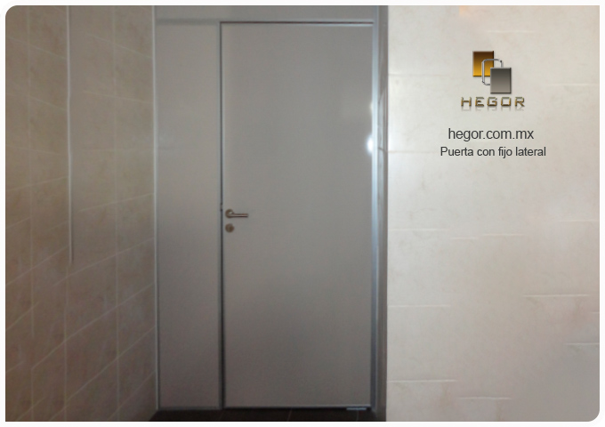 puertas de acceso con fijo lateral puebla