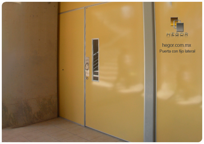 puertas de acceso con fijo lateral toluca