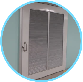 puertas de acceso para exteriores o interiores